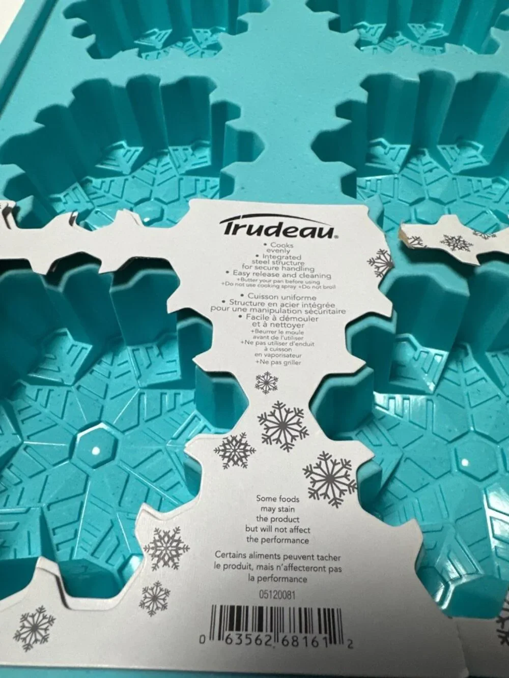 Trudeau Jumbo Snowflake Silicone Cupcake Pan For Baking & Decorating BPA-Free